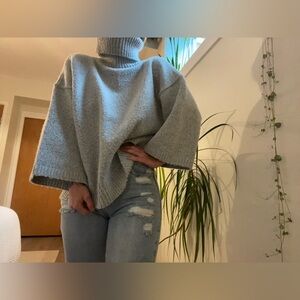 Dream turtle neck. Size S